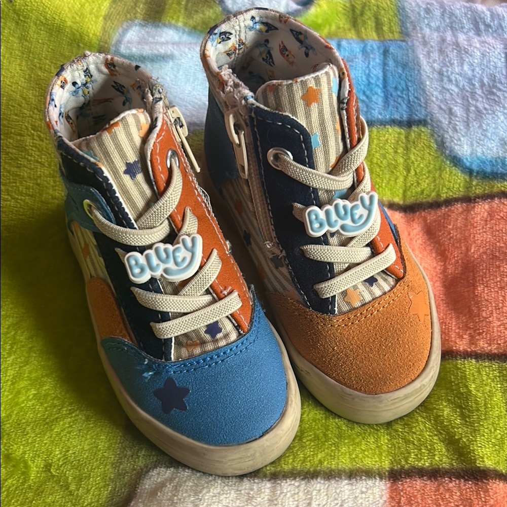 Bluey Kids High-Top Sneakers - Blue and Orange